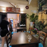 La Bottega Dei Sapori inside