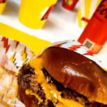 Kent Burger Comida