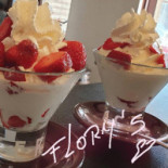Flory 's Caffe 'di Leo De Lucia Mauro Minuman
