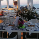 Lido Marina Resort outside
