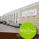 Mister Chef outside