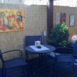 Metropolis Caffe outside