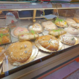 De Gennaro Antonio food