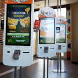 Mcdonald's Dentro