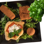 Al Pruneto food
