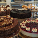 Bacio Di Latte Bakery Outlet Molfetta inside