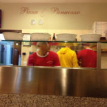 Pizza E Panuozzo À l'intérieur
