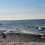Bloom Beach outside