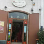 Melficta outside