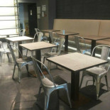 4home Cafe À l'intérieur