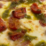 Chez-vous: Bistrot Pizza food