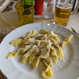 Le Cavrelle Comida