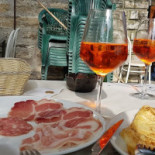 Le Cavrelle Comida