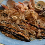 La Lampara Comida