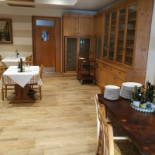 Le Cavrelle À l'intérieur