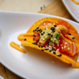 Yi Sushi food