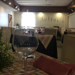 Pizzeria Antros À l'intérieur