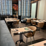 Sushi E Involtini À l'intérieur
