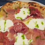 Pucci E Manella Comida