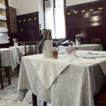 Trattoria Campagna 1873 Da Pierino À l'intérieur