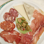 U Dammusu Nourriture