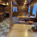 Praeclarus À l'intérieur