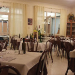 Di Paoli À l'intérieur