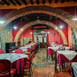 Osteria Al Ritrovo Del Platano À l'intérieur