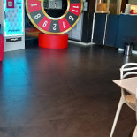 Pizzeria King Varedo À l'intérieur