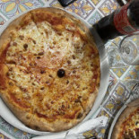 Pizzeria La Pizzaiola Comida