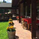 Traviolo outside