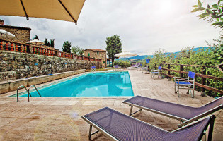 Agriturismo Terra Di Michelangelo outside