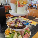 Renoir Cafe drink