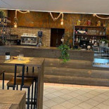 Uscita 10 Extérieur