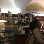 Varma Caffe À l'intérieur