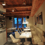 Mary Co. À l'intérieur