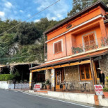 Luca's Exterior