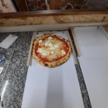 Pizzeria Trattoria Galluras food