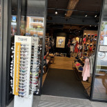 B Locale Inside