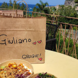 Poke Glamour outside