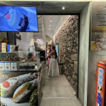 Cannoli Exterior