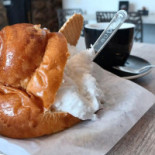 Cannoli Food