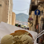Cannoli Essen