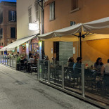 Merikipe Cafè Outside