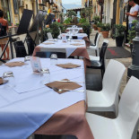 Al Corallo Pizzeria inside