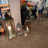 Miseria E Nobilta Exterior
