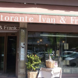 El Cafe De Milan Extérieur