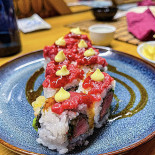 Zencho Sushi Comida