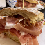 Poke Cefalu food