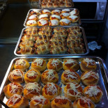 Hello Pizza food